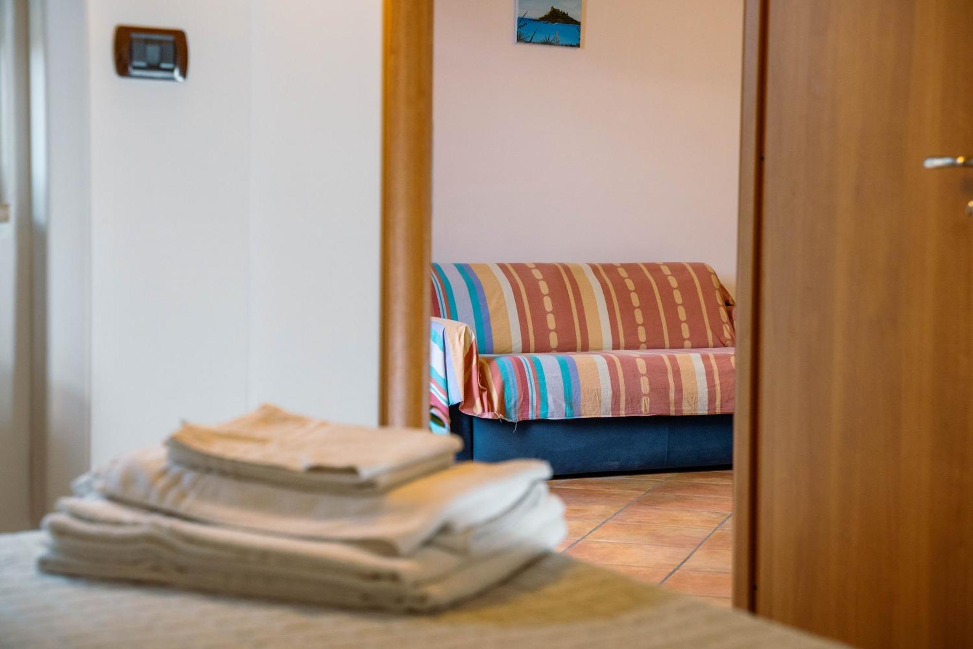 Le Tartarughe Aparthotel Letojanni Dış mekan fotoğraf